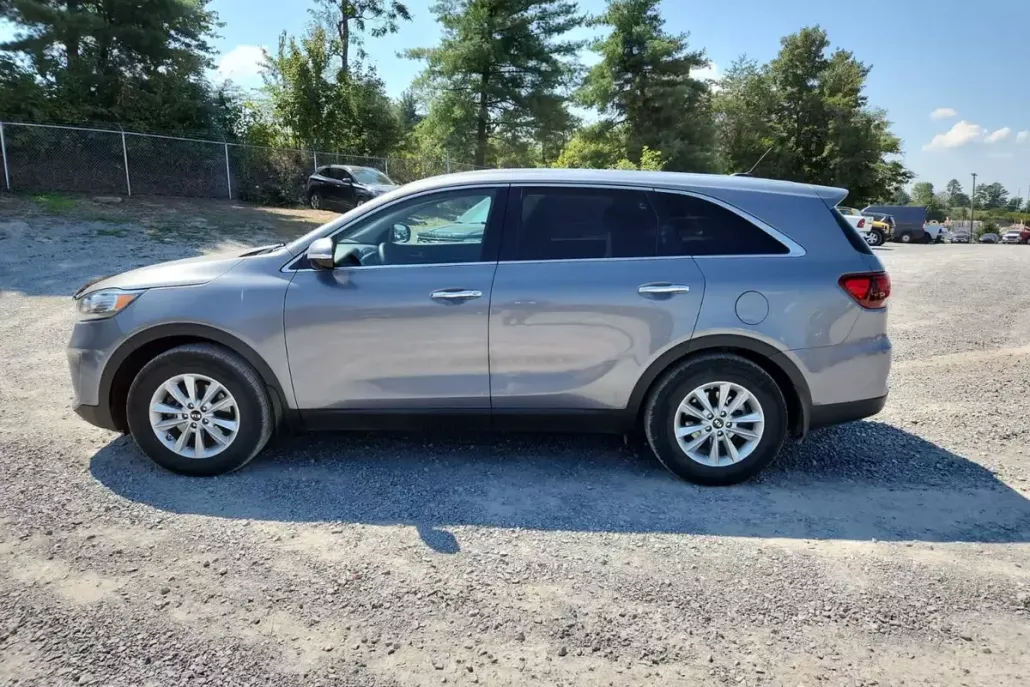 2020 Kia Sorento L photo 1