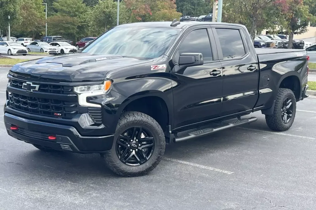 2023 Chevrolet Silverado 1500 LT Trail Boss photo 1