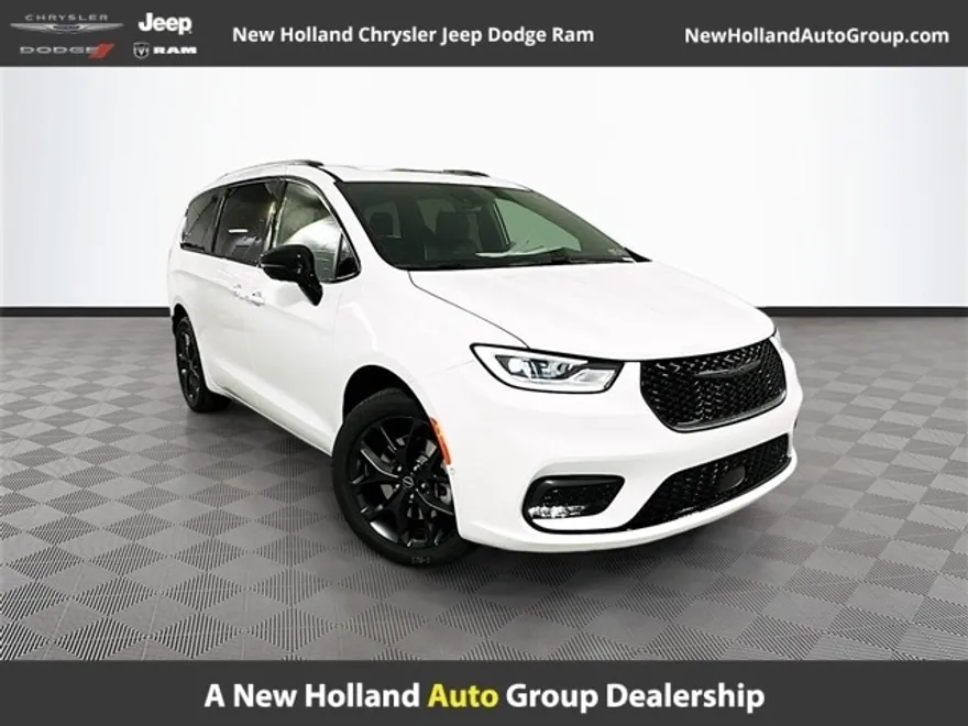 2026 Chrysler Pacifica Limited photo 1