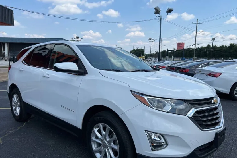 2020 Chevrolet Equinox photo 1