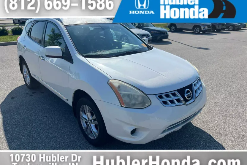 2012 Nissan Rogue SV photo 1