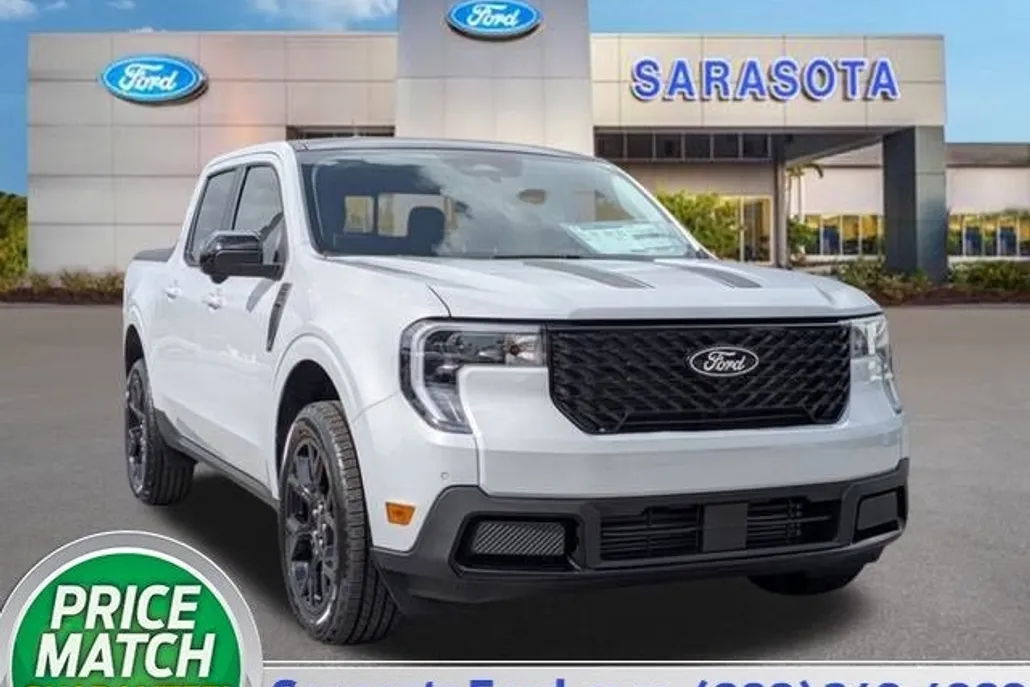 2025 Ford Maverick Lariat photo 1