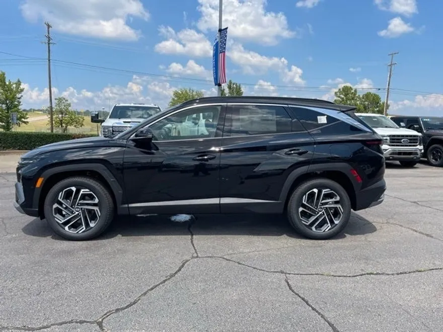 2026 Hyundai Tucson SEL photo 1