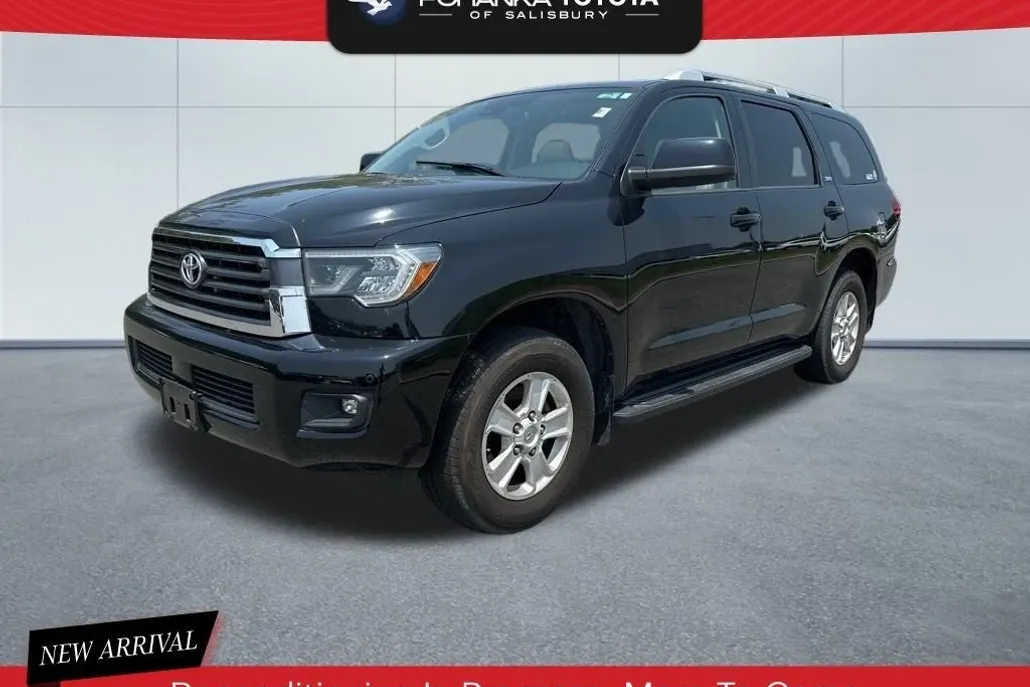 2020 Toyota Sequoia SR5 photo 1
