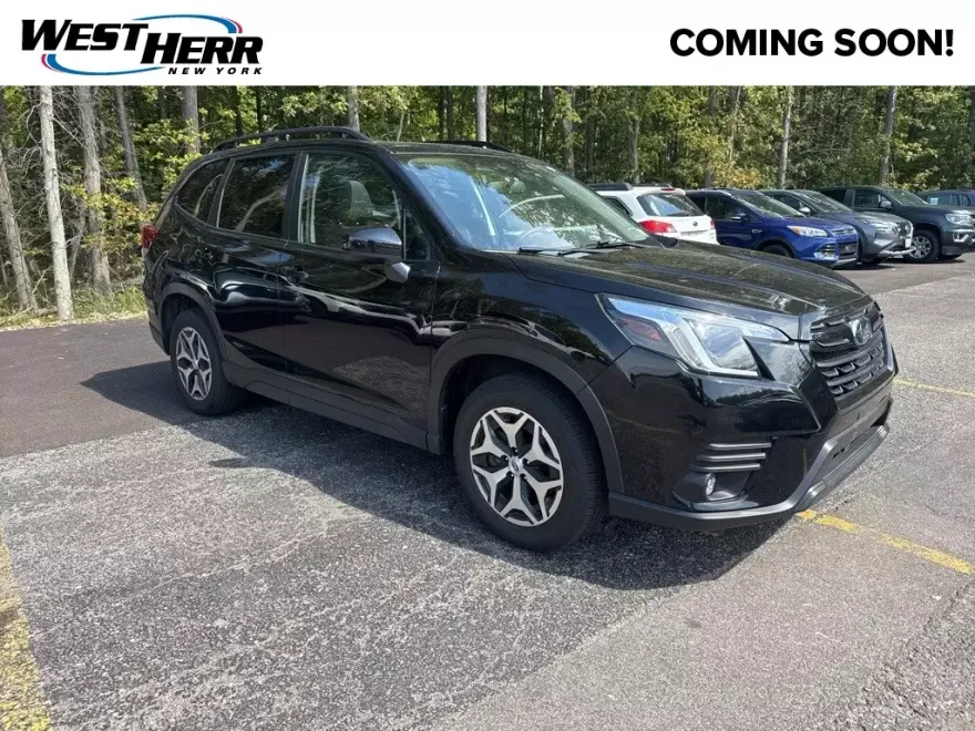 2024 Subaru Forester Premium Base photo 1