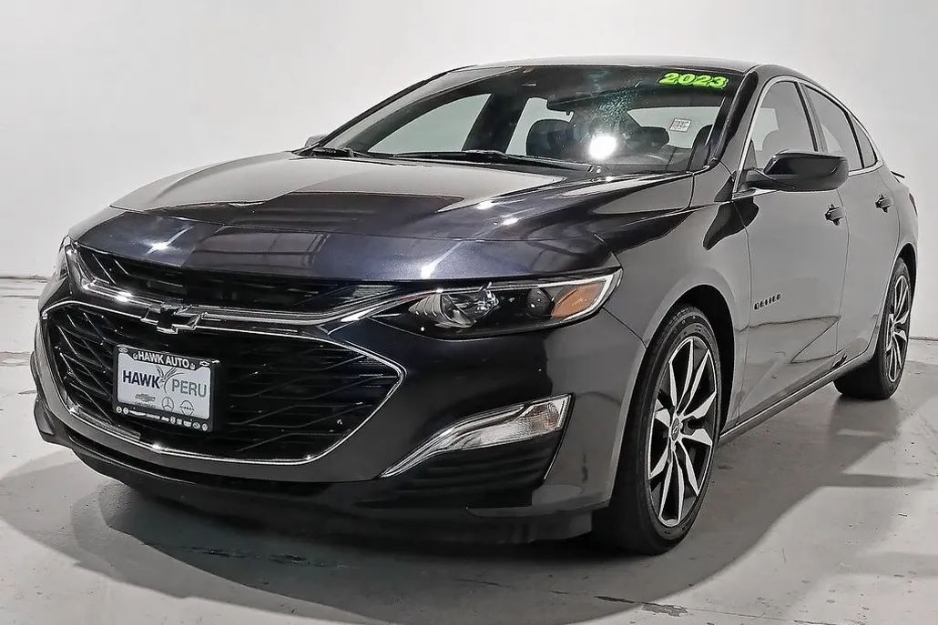 2023 Chevrolet Malibu RS photo 1
