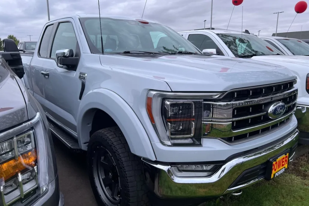 2021 Ford F-150 Lariat photo 1