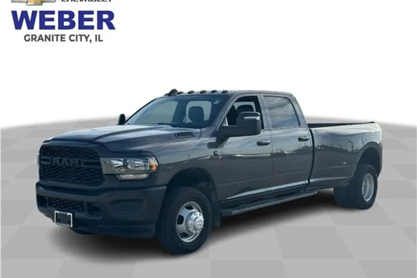 2024 Ram 3500 Tradesman photo 1