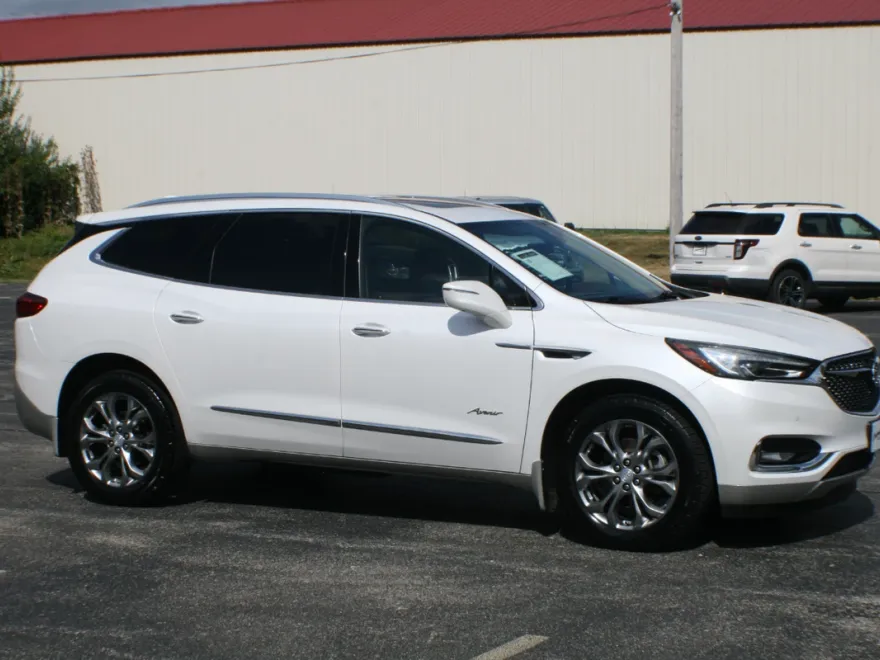 2018 Buick Enclave Avenir photo 1