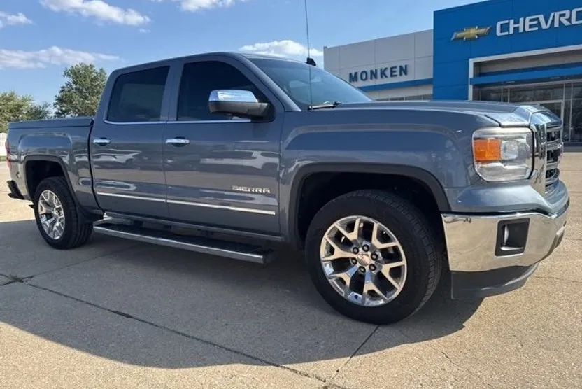 2015 Gmc Sierra 1500 SLT photo 1