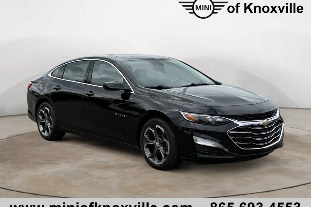 2023 Chevrolet Malibu 1LT photo 1