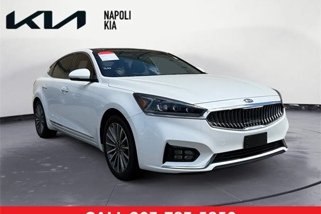2017 Kia Cadenza Technology photo 1