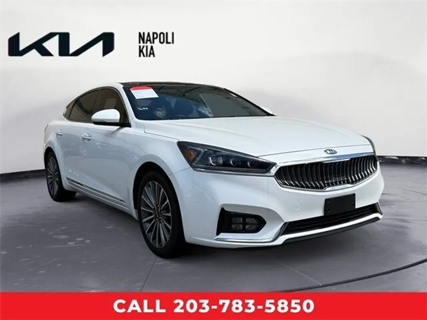 2017 Kia Cadenza Technology photo 1