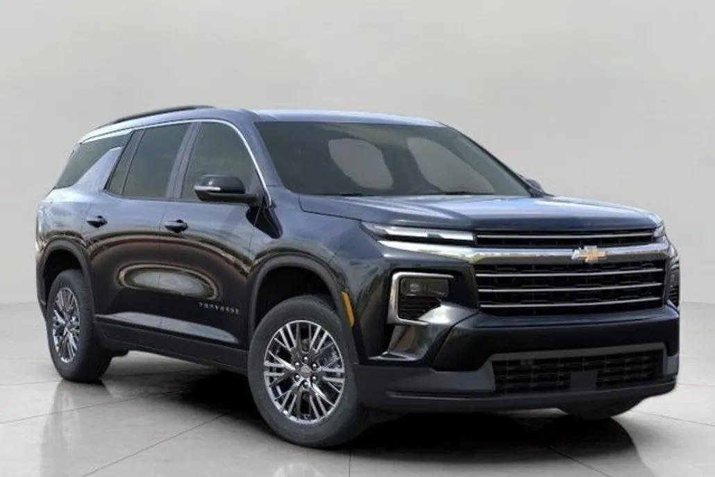 2026 Chevrolet Traverse photo 1