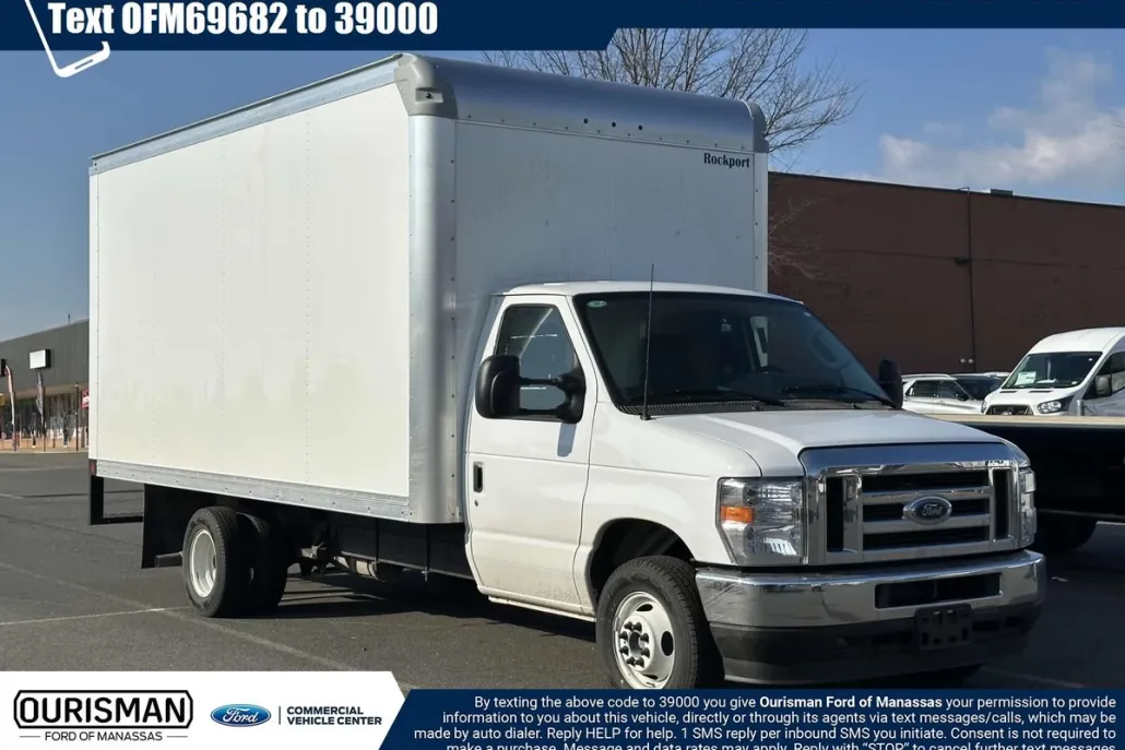 2025 Ford E-350 photo 1