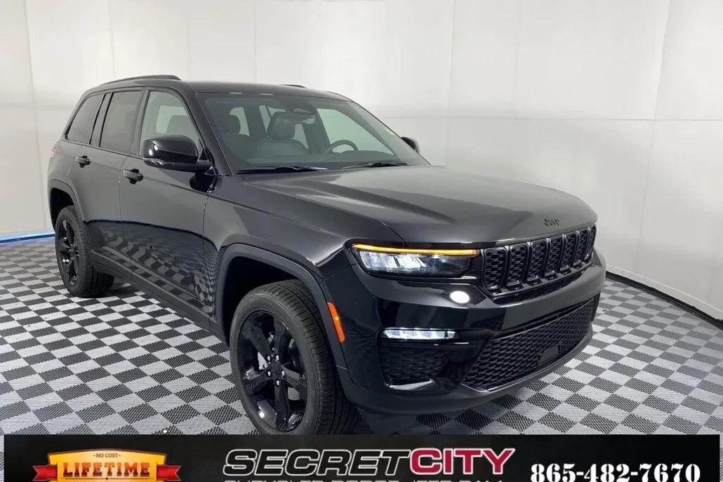 2025 Jeep Grand Cherokee Limited photo 1