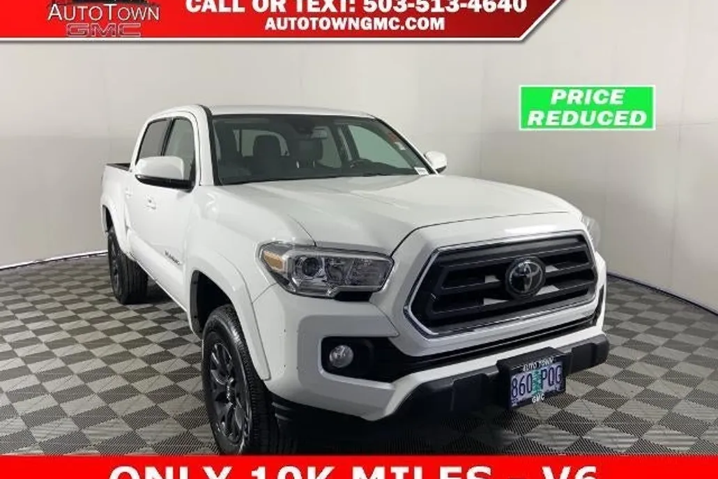 2023 Toyota Tacoma SR5 Double Cab V6 photo 1