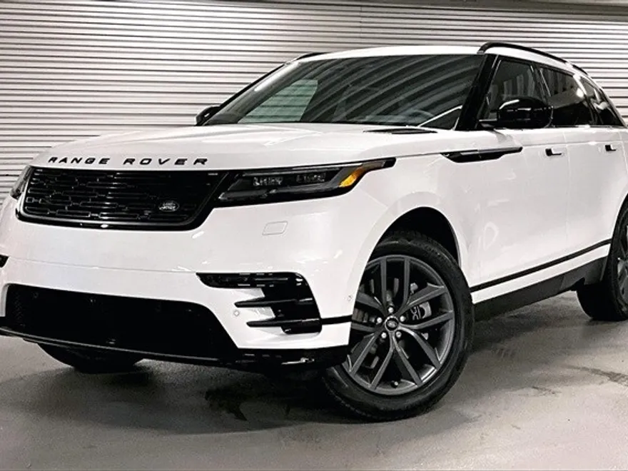 2026 Land Rover Range Rover Velar SE photo 1
