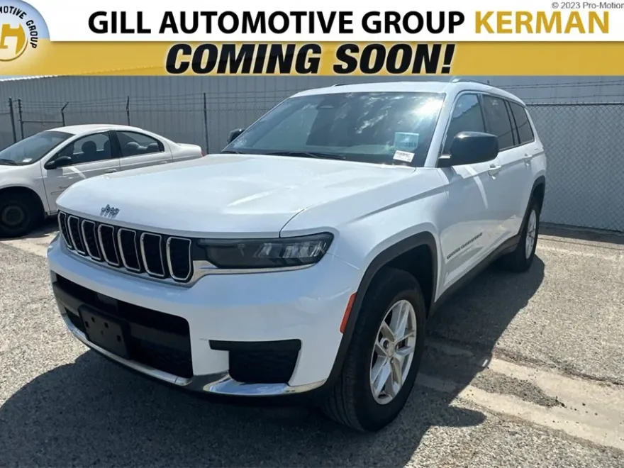 2023 Jeep Grand Cherokee Laredo photo 1