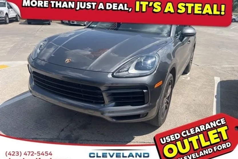 2019 Porsche Cayenne Base photo 1
