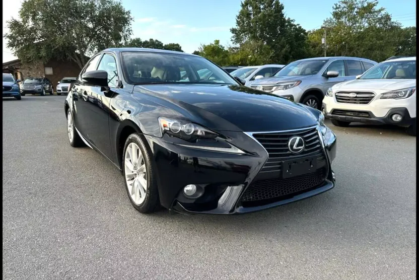 2014 Lexus IS 250 photo 1