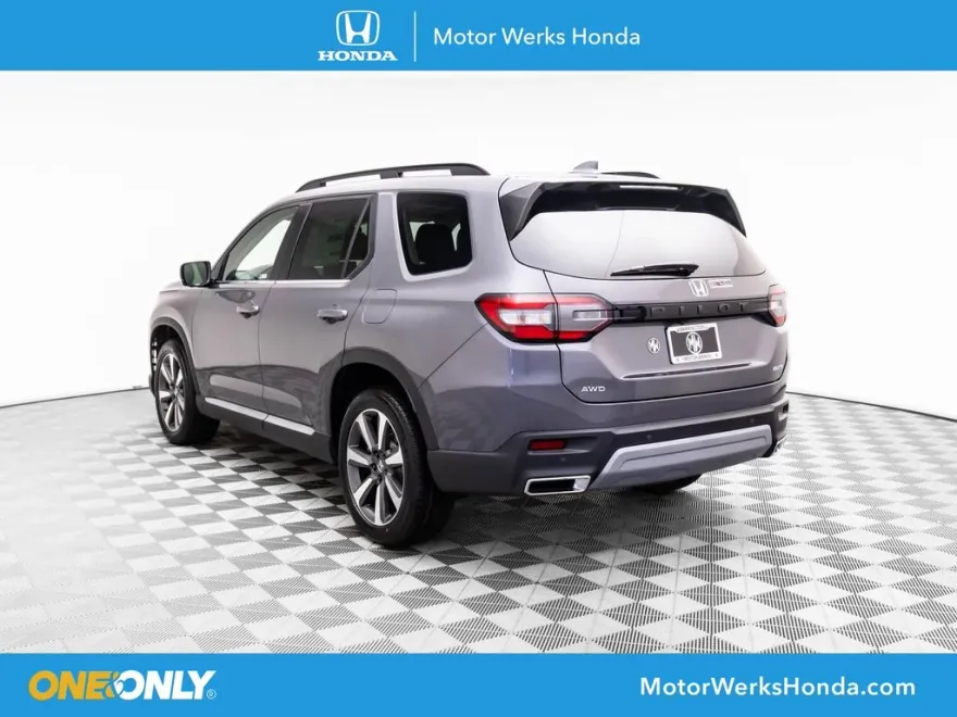 2025 Honda Pilot Elite photo 1