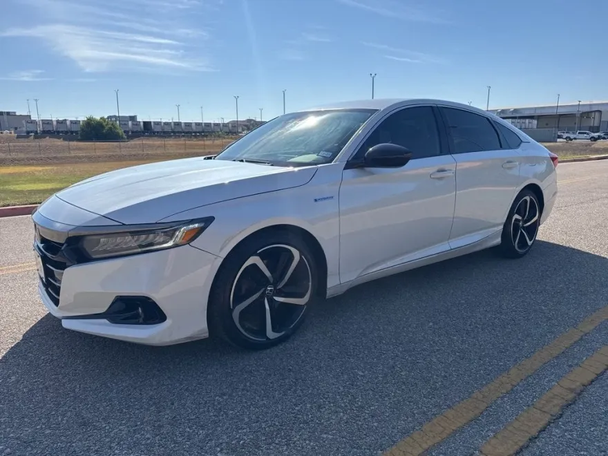 2022 Honda Accord Hybrid Sport photo 1