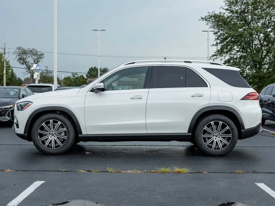 2026 Mercedes Benz GLE 450e 4MATIC photo 1