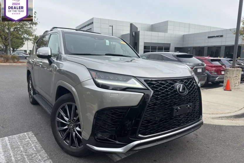2023 Lexus LX 600 F SPORT photo 1