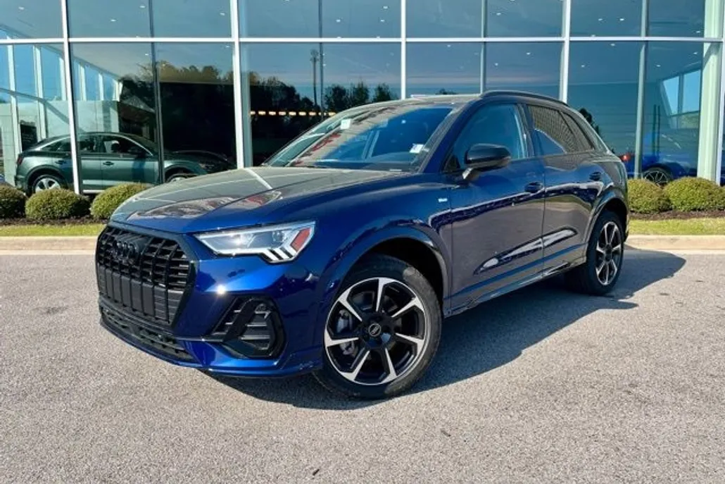 2025 Audi Q3 Premium Plus S line photo 1