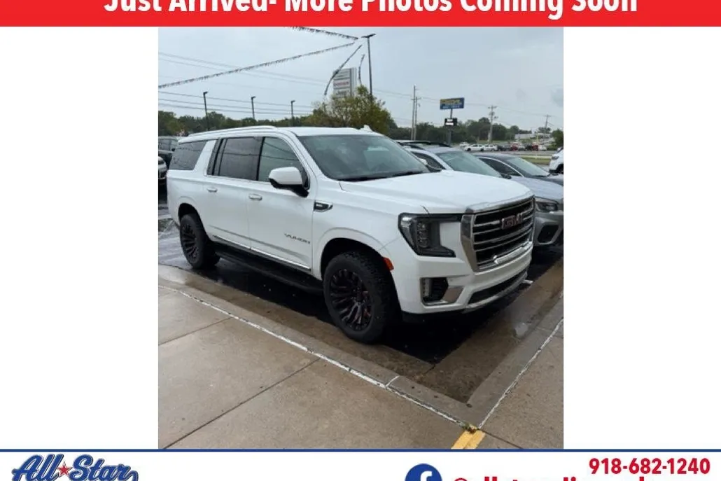 2022 Gmc Yukon XL SLT photo 1
