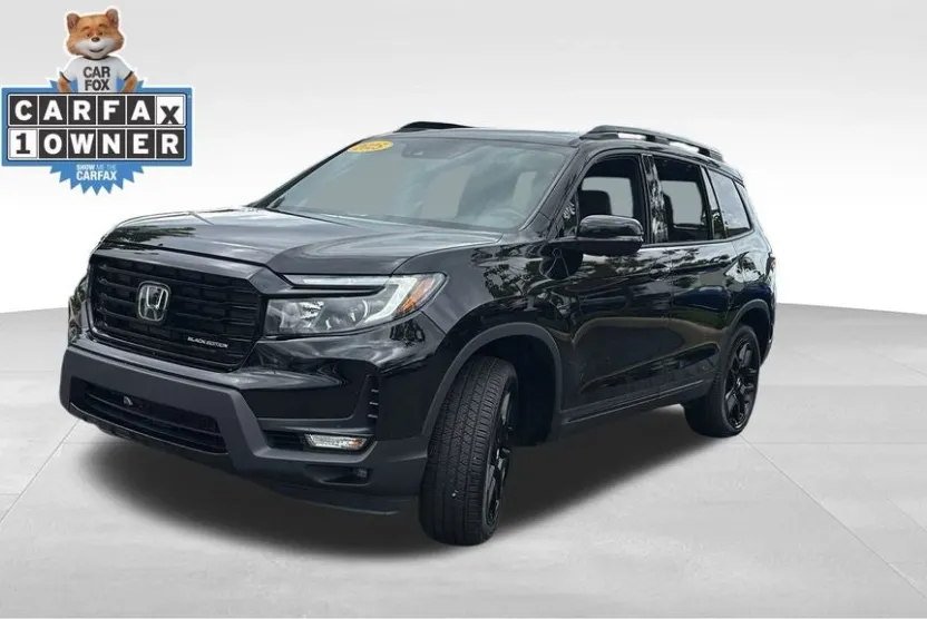 2025 Honda Passport Black Edition photo 1