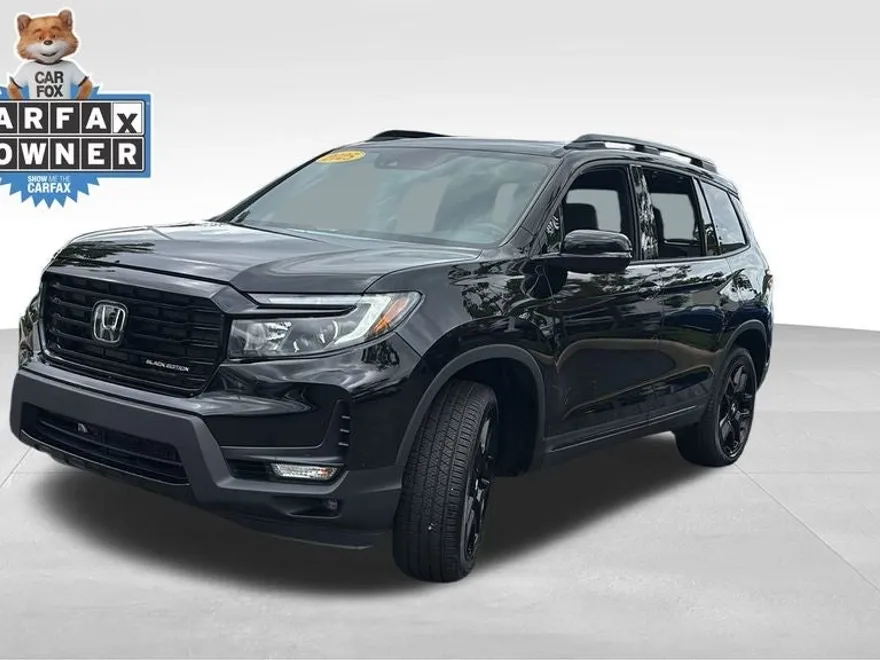 2025 Honda Passport Black Edition photo 1