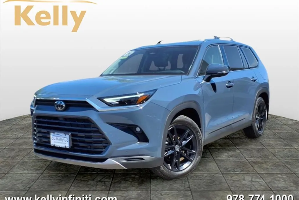 2024 Toyota Grand Highlander Platinum photo 1