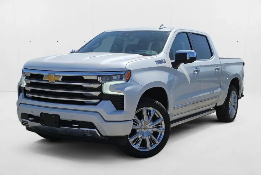 2025 Chevrolet Silverado 1500 High Country photo 1