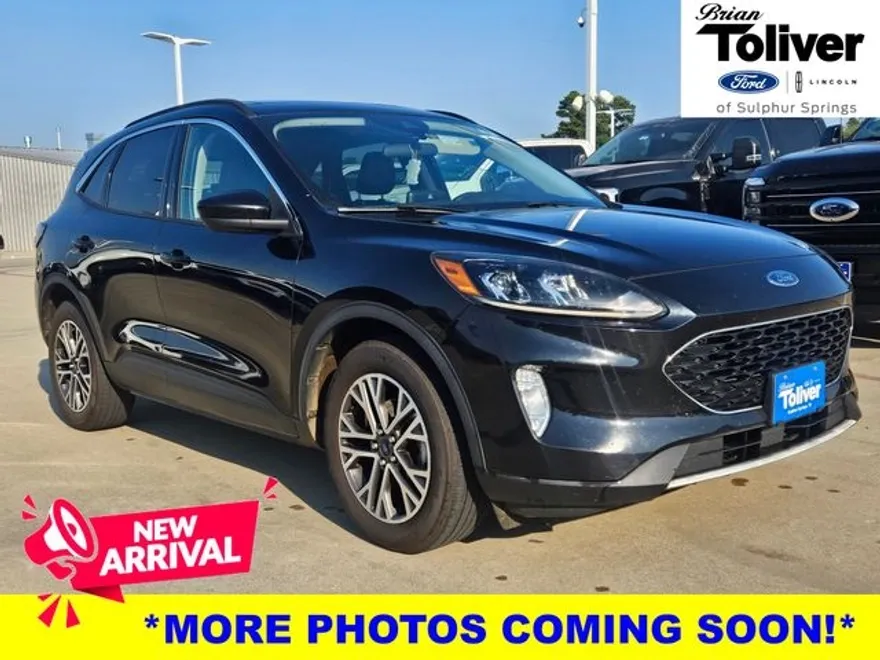 2020 Ford Escape SEL photo 1