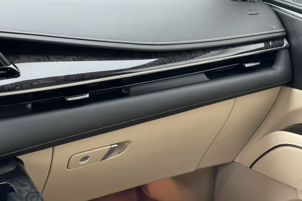 2023 Cadillac Escalade ESV Premium Luxury photo 1
