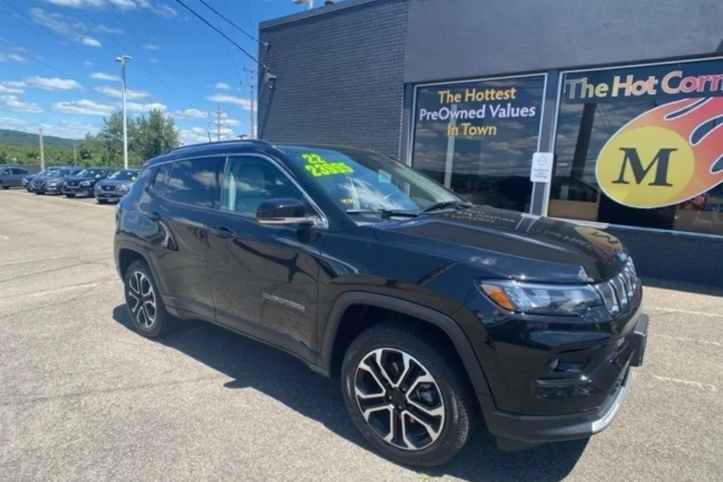2022 Jeep Compass Limited photo 1