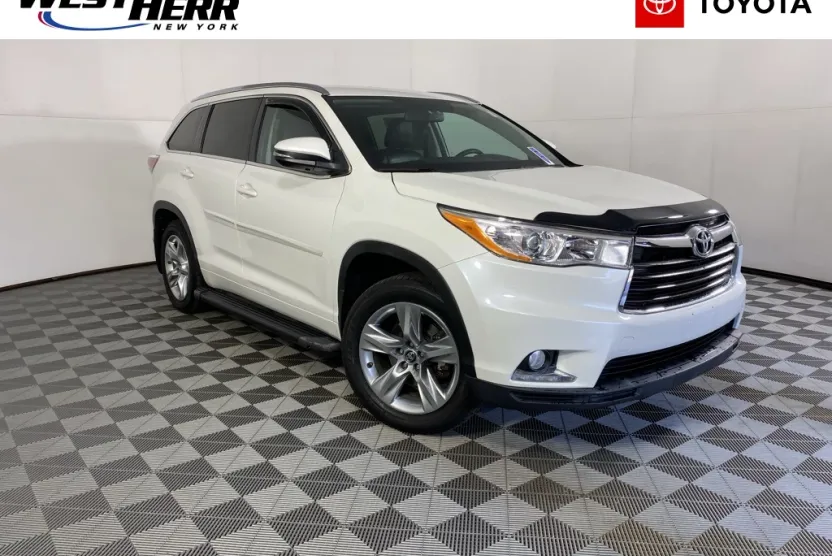 2016 Toyota Highlander Limited photo 1