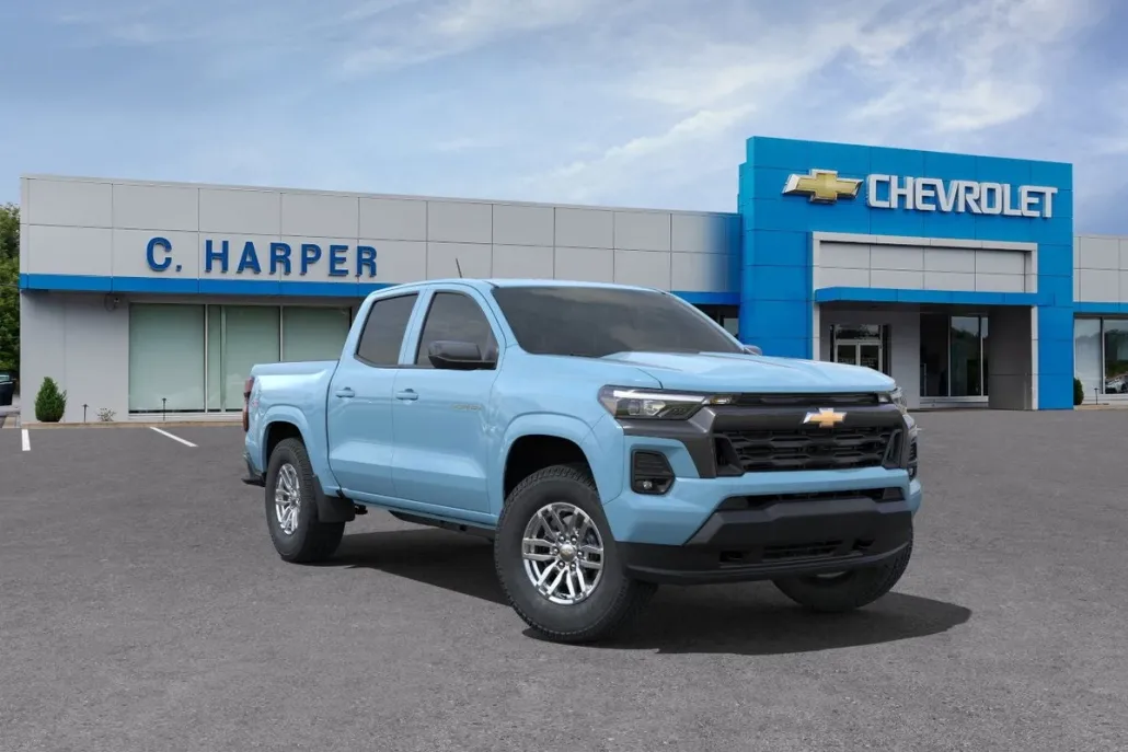 2025 Chevrolet Colorado Work Truck LT photo 1