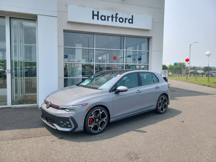 2025 Volkswagen Golf GTI Autobahn photo 1