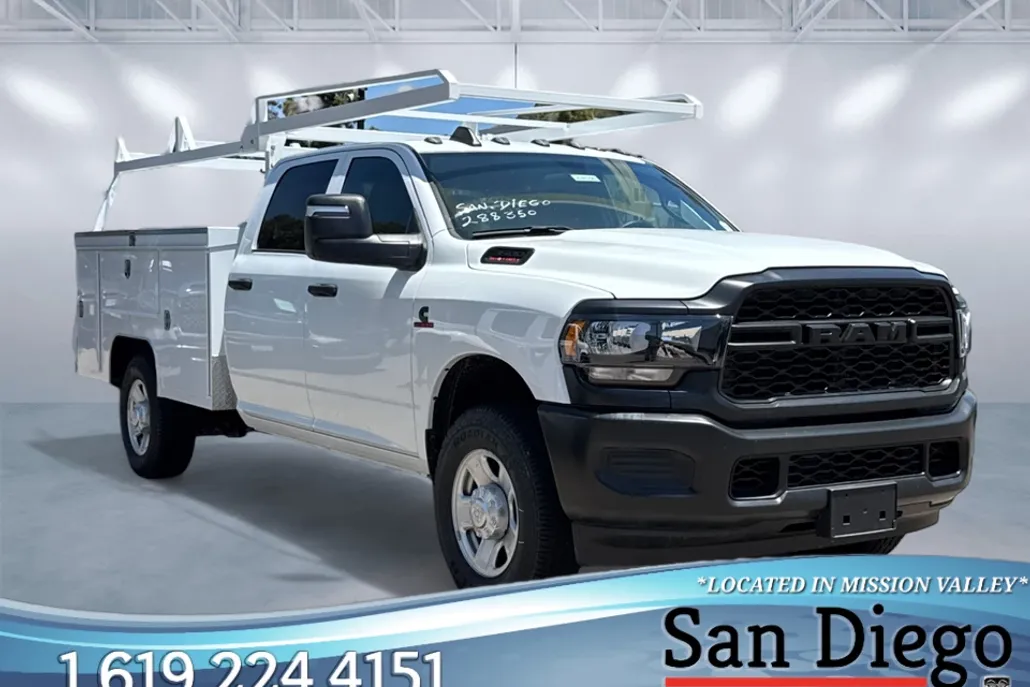 2024 Ram 3500 Tradesman photo 1
