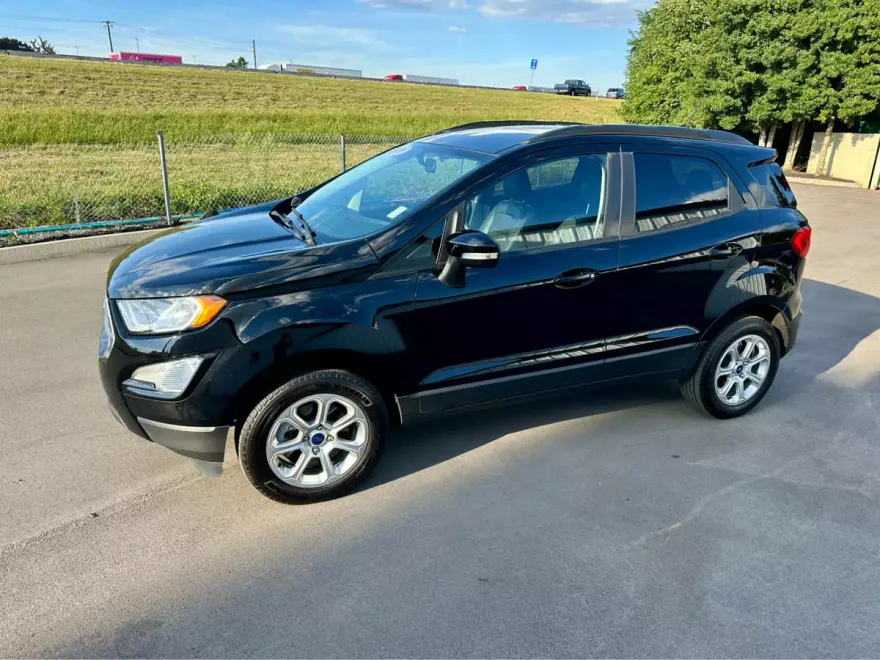 2020 Ford EcoSport SE photo 1