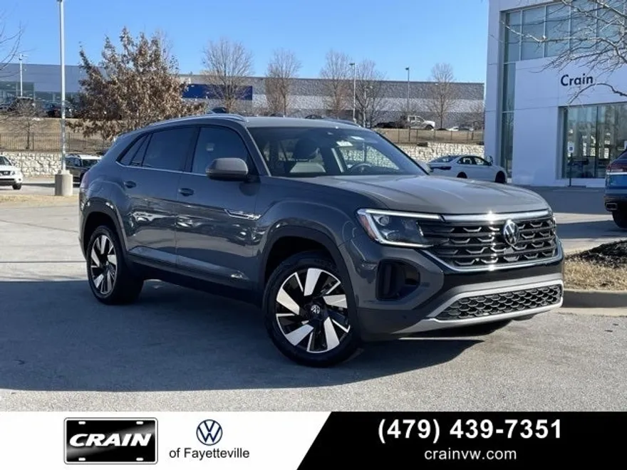 2025 Volkswagen Atlas Cross Sport SE Technology photo 1
