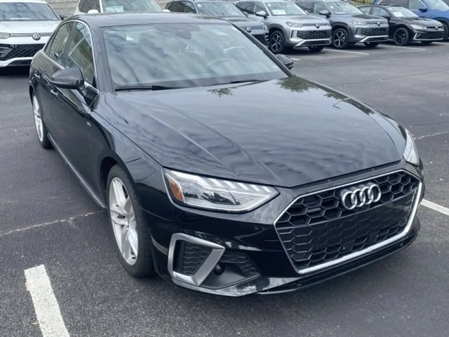 2024 Audi A4 45 S line Premium photo 1