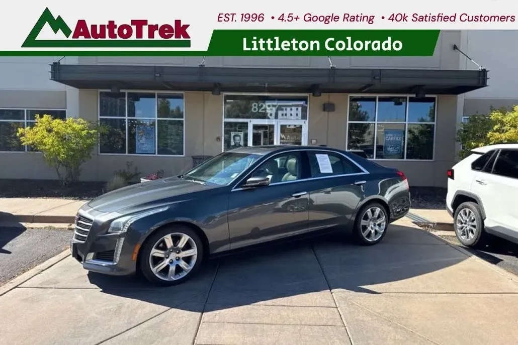 2016 Cadillac CTS Luxury photo 1