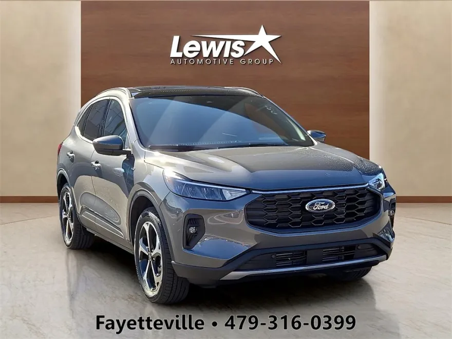 2025 Ford Escape Hybrid ST-Line Select photo 1