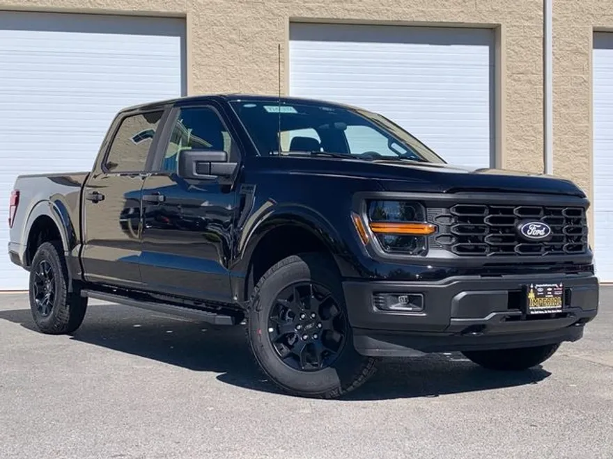 2025 Ford F-150 STX photo 1