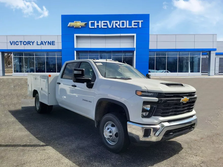 2025 Chevrolet Silverado 3500HD Work Truck photo 1