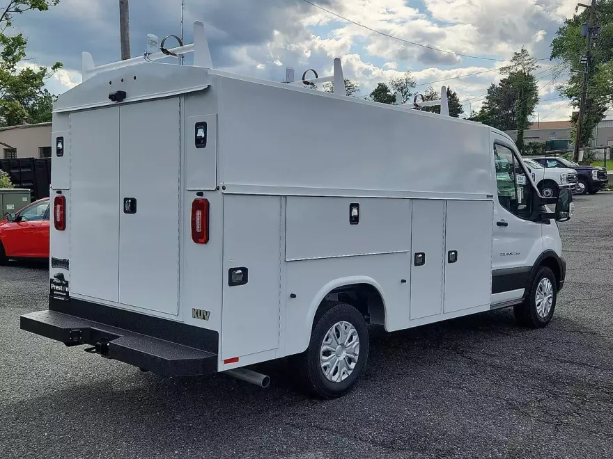 2025 Ford Transit Cargo Van photo 1